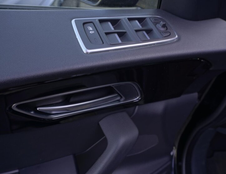 Jaguar F-Pace SUV / Terénní 2,0 l 184 kw