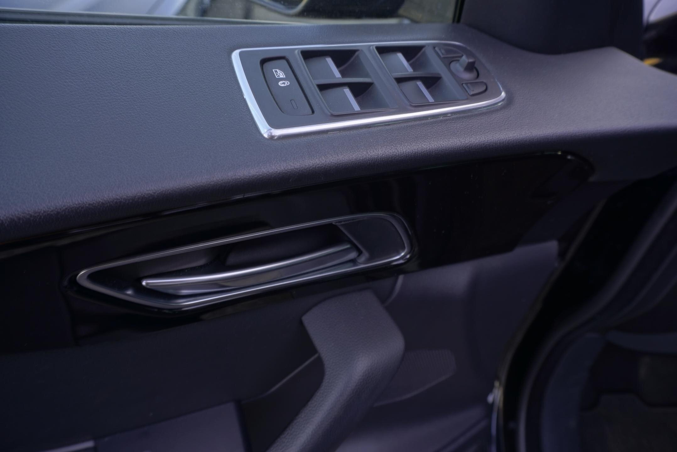 Jaguar F-Pace SUV / Terénní 2,0 l 184 kw