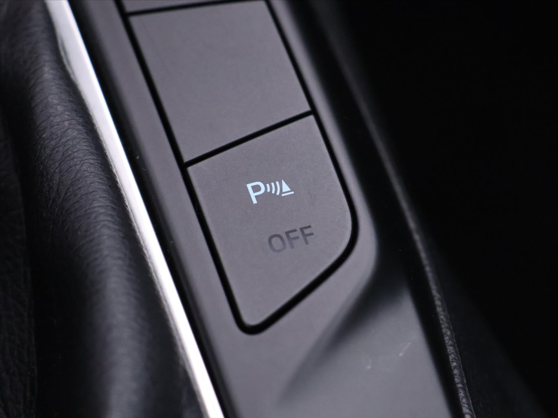 Ford Focus Kombi 999,0 92 kw