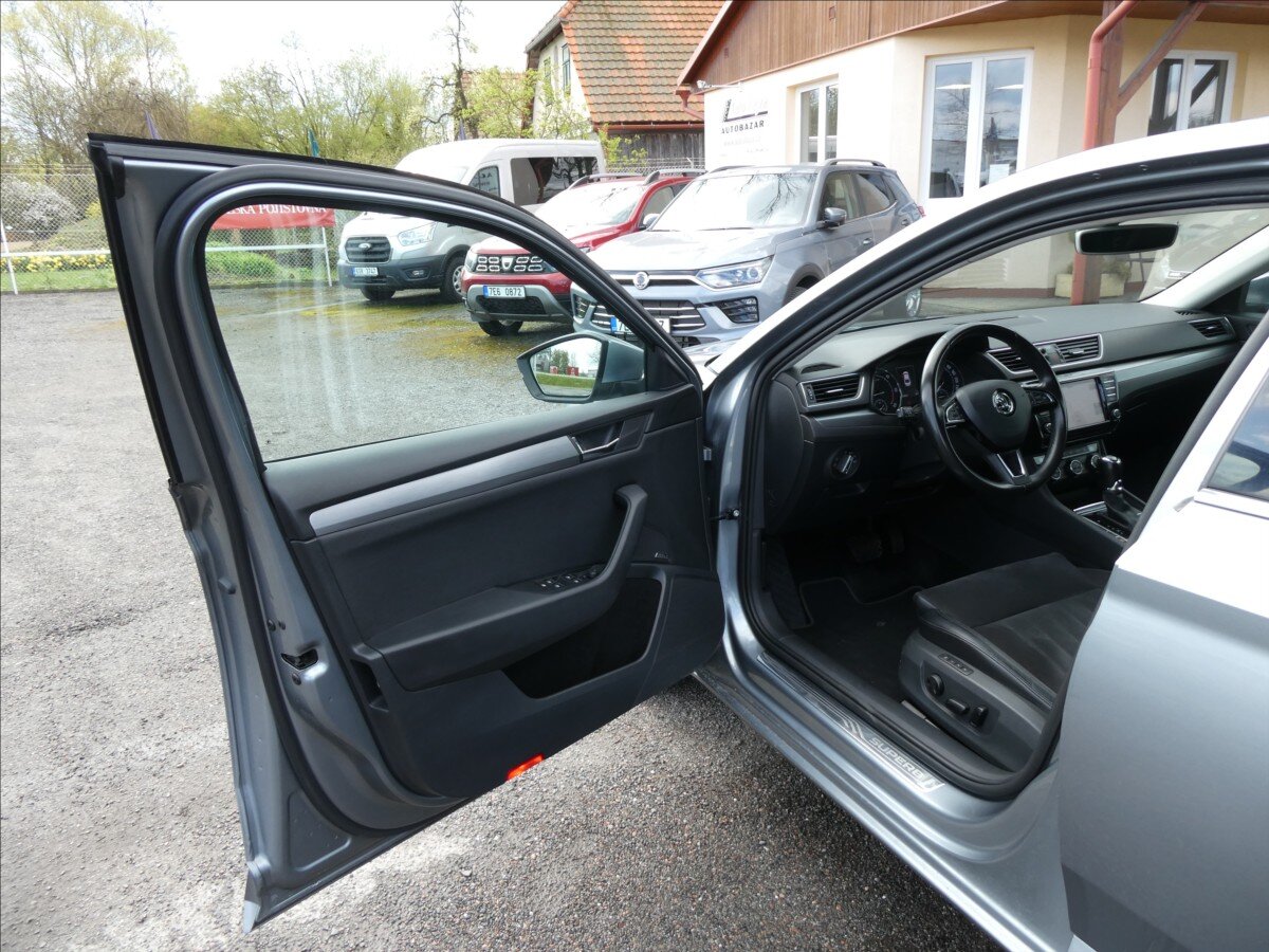 Škoda Superb Liftback 2,0 l 110 kw