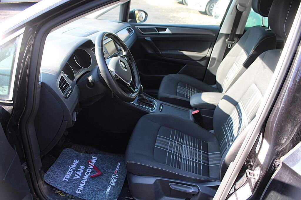 Volkswagen Golf Sportsvan Kombi 1,2 l 81 kw