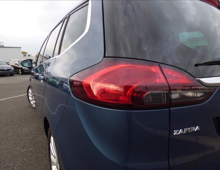 Opel Zafira 58