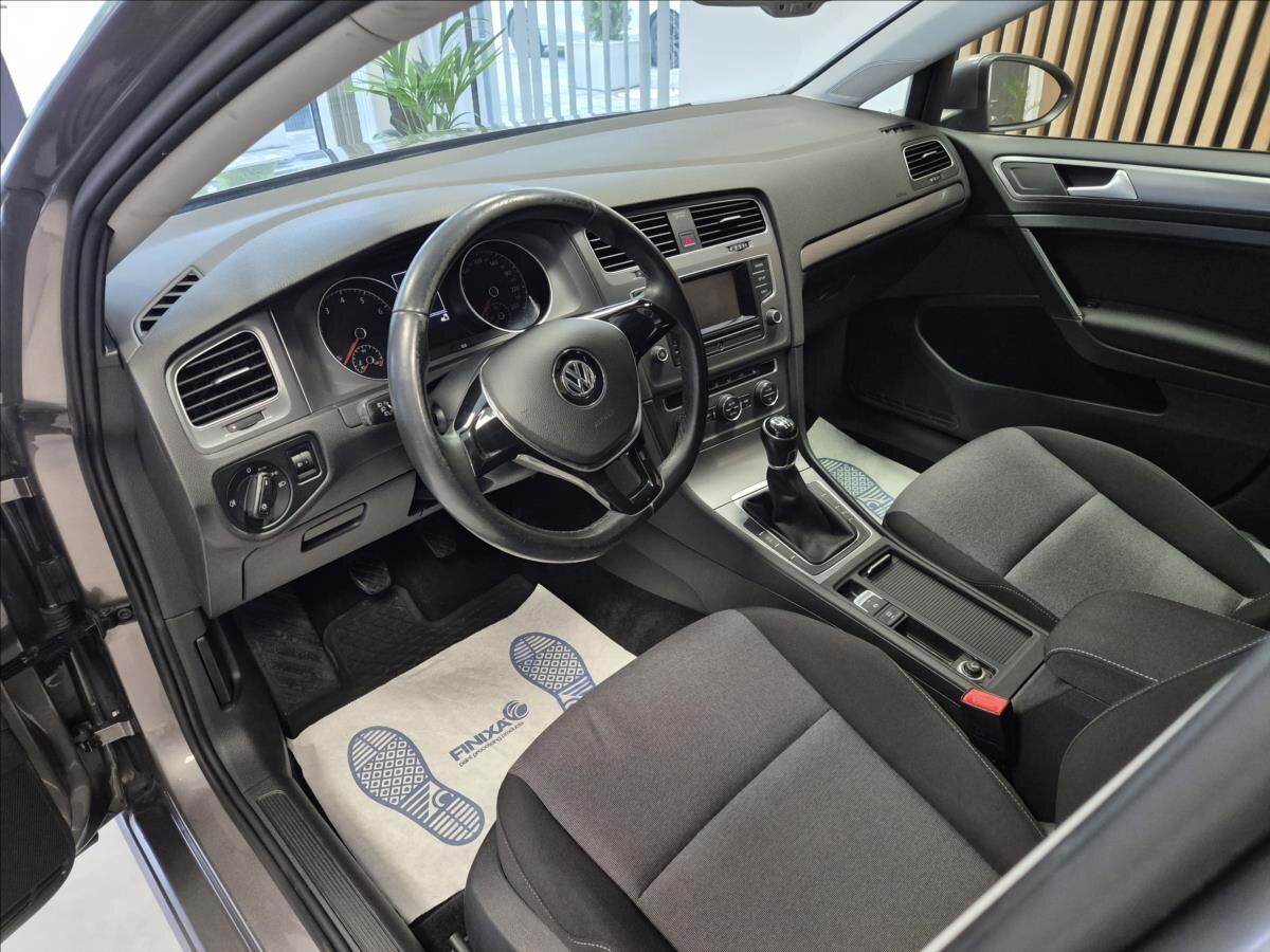 Volkswagen Golf Hatchback 1,2 l 81 kw