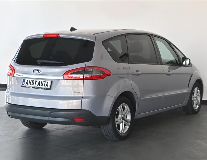Ford S-MAX 3