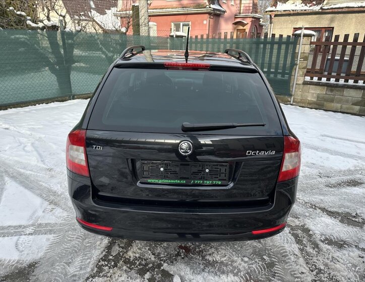 Škoda Octavia Kombi 1,6 l 77 kw