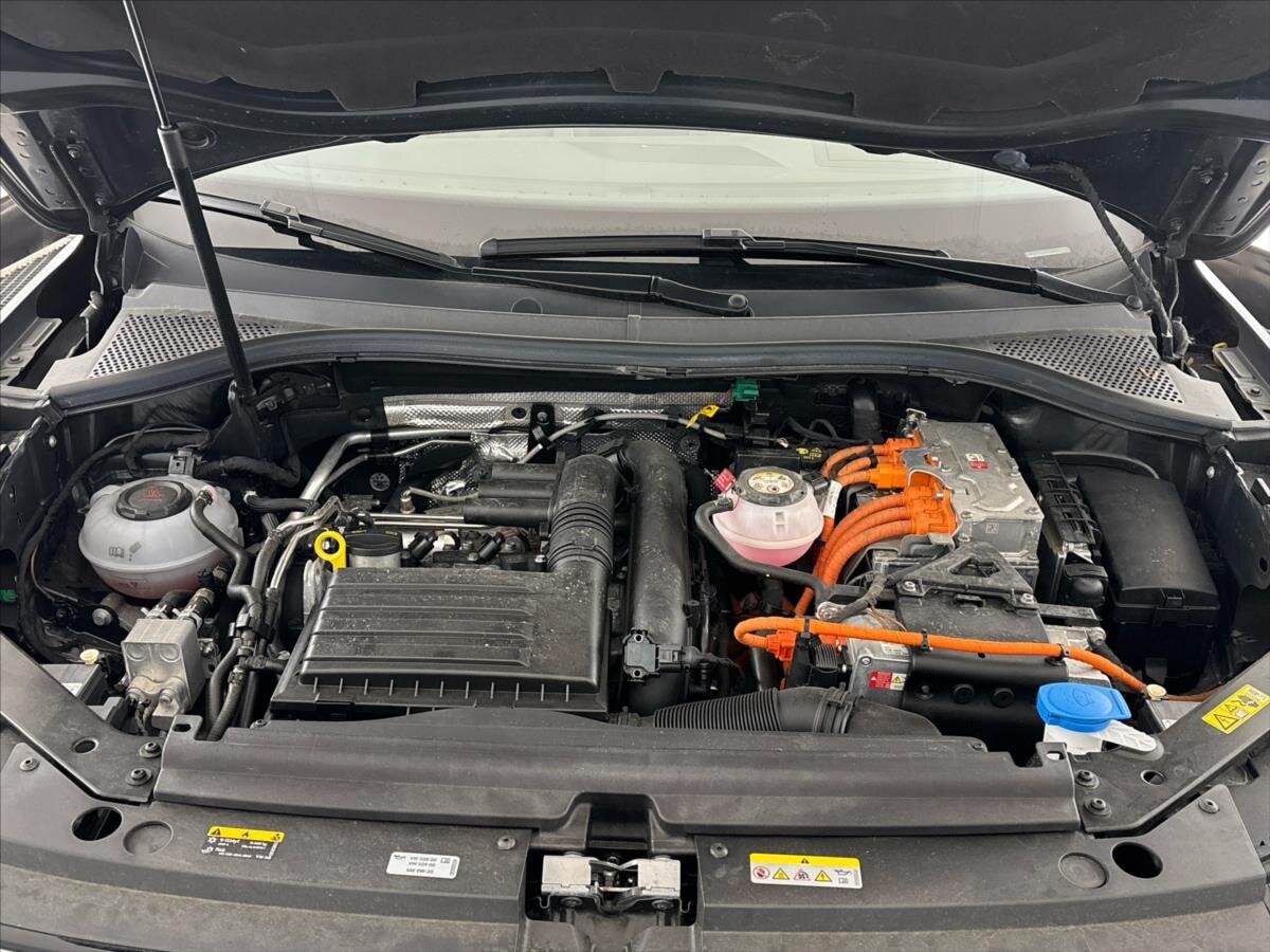 Volkswagen Tiguan SUV / Terénní 1,4 l 110 kw