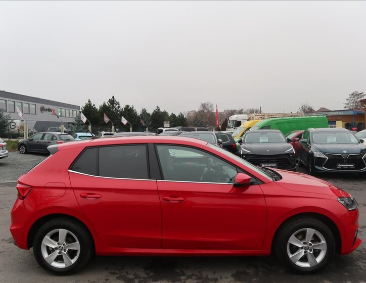 Škoda Fabia Hatchback 999,0 70 kw