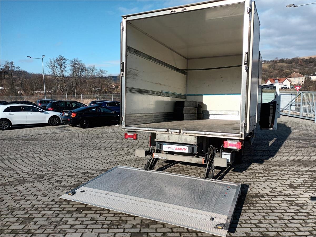 Iveco Daily Skříň 3,0 l 132 kw