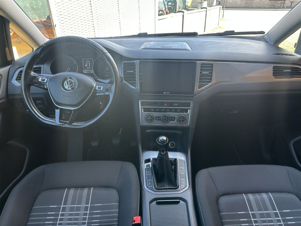 Volkswagen Golf Sportsvan