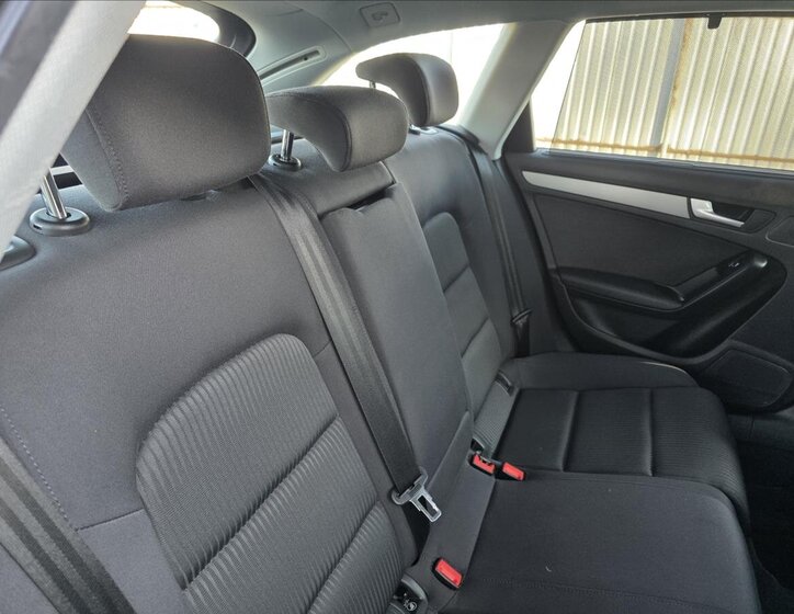 Audi A4 Kombi 2,0 l 100 kw