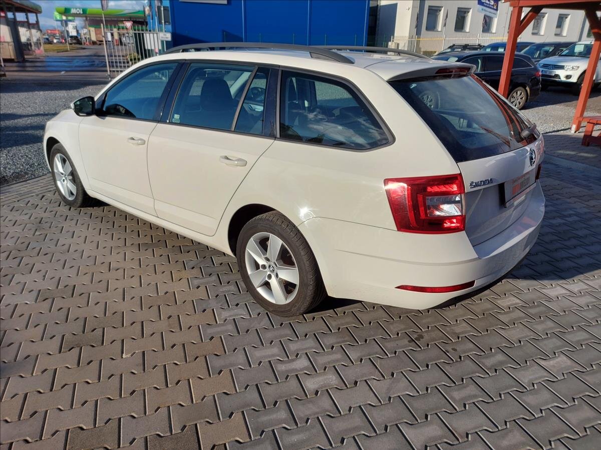Škoda Octavia Kombi 1,6 l 85 kw