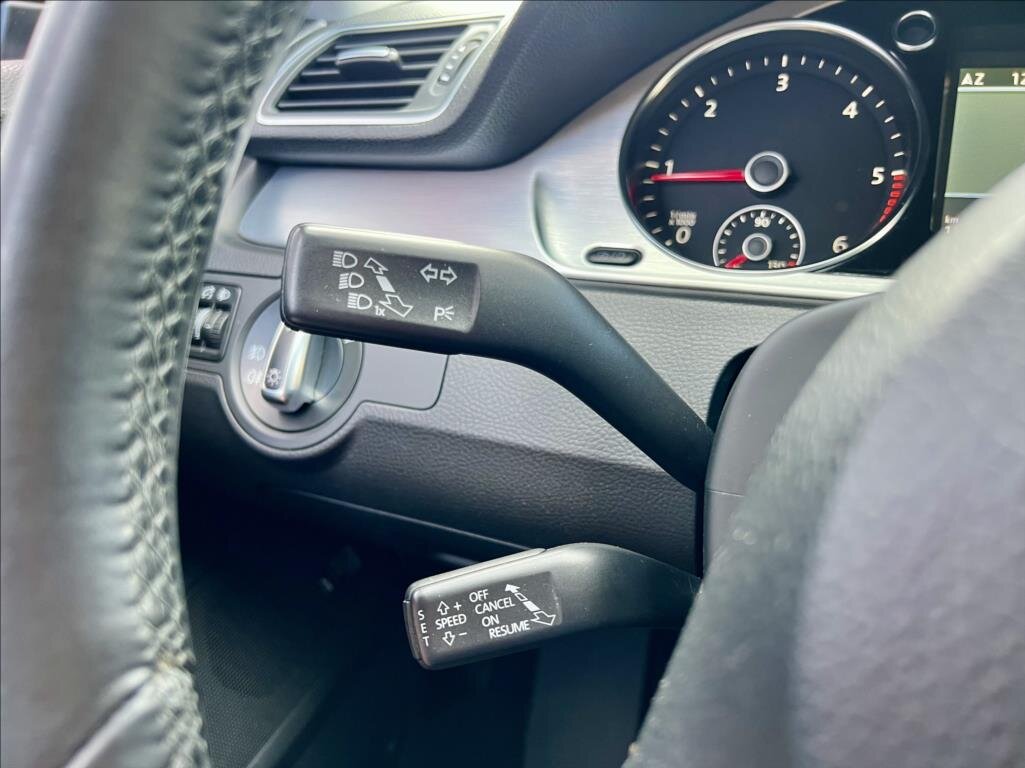 Volkswagen Passat Kombi 2,0 l 103 kw