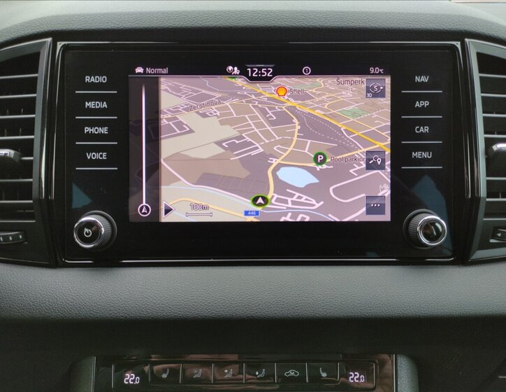 Škoda Karoq SUV 1,5 l 110 kw