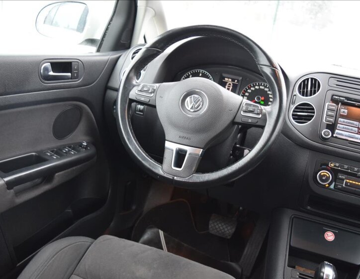 Volkswagen Golf Kombi 1,6 l 77 kw