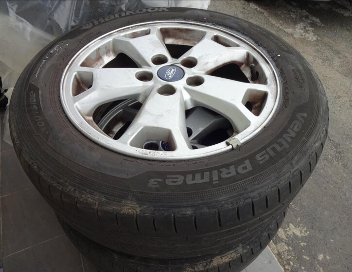 Ford Tourneo Connect MPV 998,0 74 kw