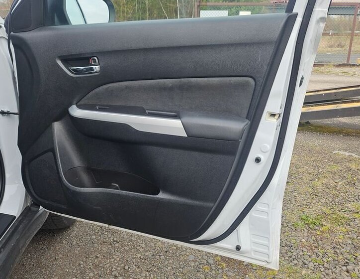 Suzuki Vitara SUV / Terénní 1,6 l 88 kw