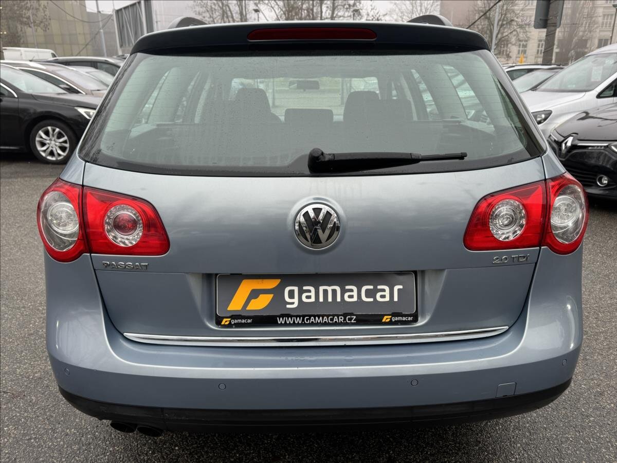 Volkswagen Passat Kombi 2,0 l 103 kw