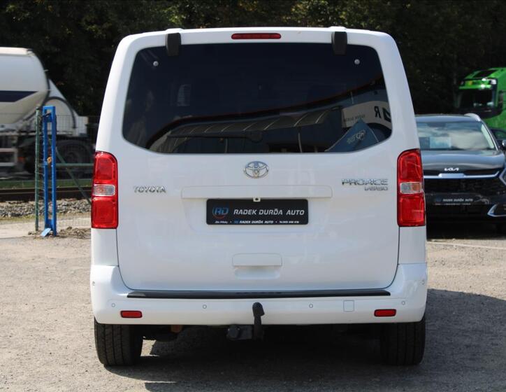 Toyota ProAce Verso 6