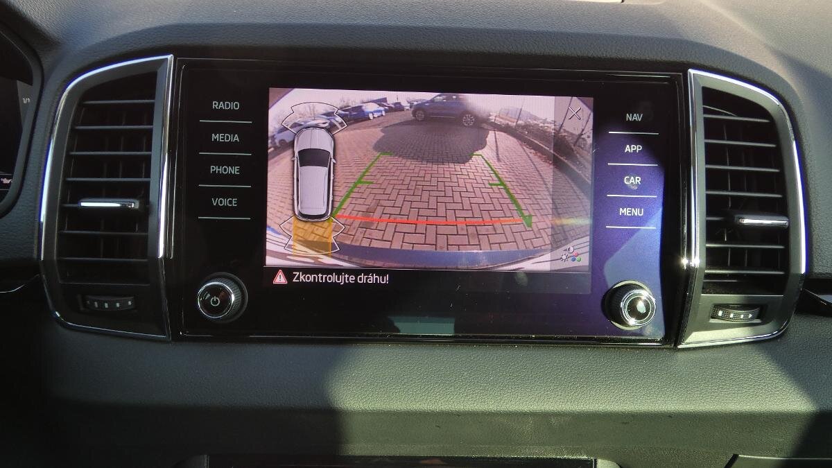 Škoda Karoq SUV / Terénní 1,5 l 110 kw