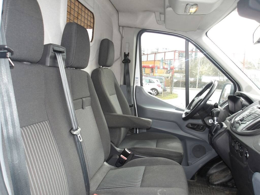 Ford Transit Skříň 2,2 l 114 kw