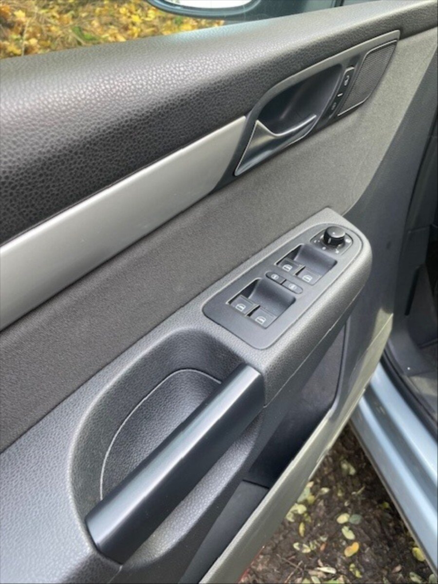 Volkswagen Sharan VAN-Minibus 0,0 103 kw