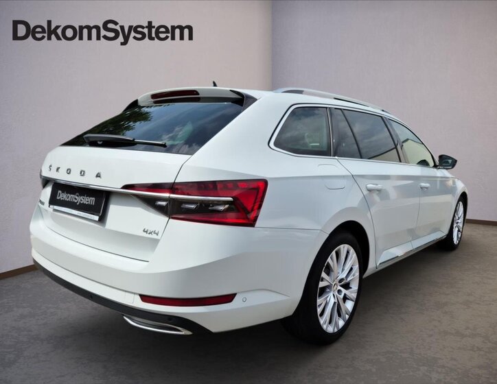 Škoda Superb Kombi 2,0 l 140 kw