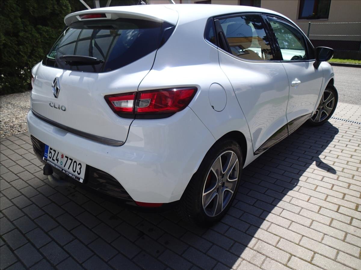 Renault Clio Hatchback 1,1 l 54 kw