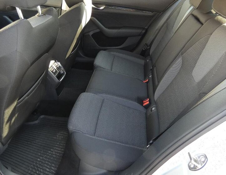 Škoda Octavia Sedan / Limuzína 2,0 l 110 kw