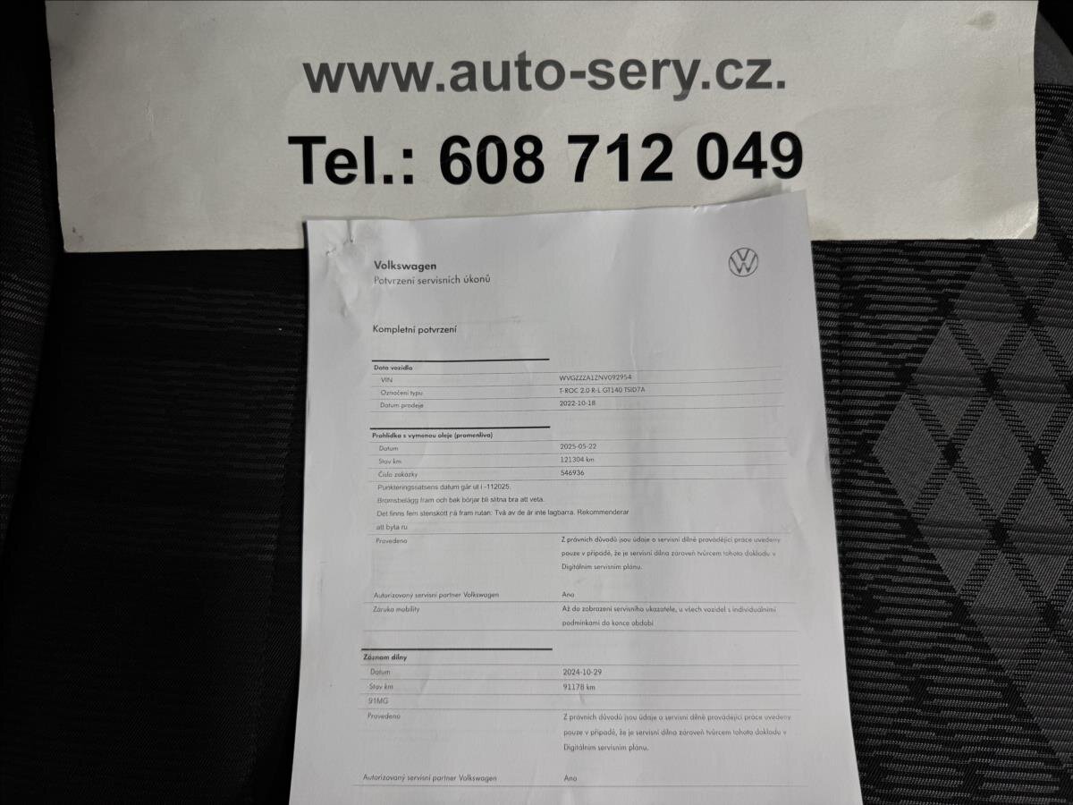 Volkswagen T-Roc SUV / Terénní 2,0 l 140 kw