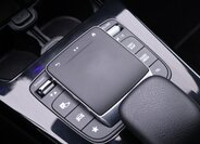 Mercedes-Benz Třídy A Sedan / Limuzína 1,3 l 118 kw