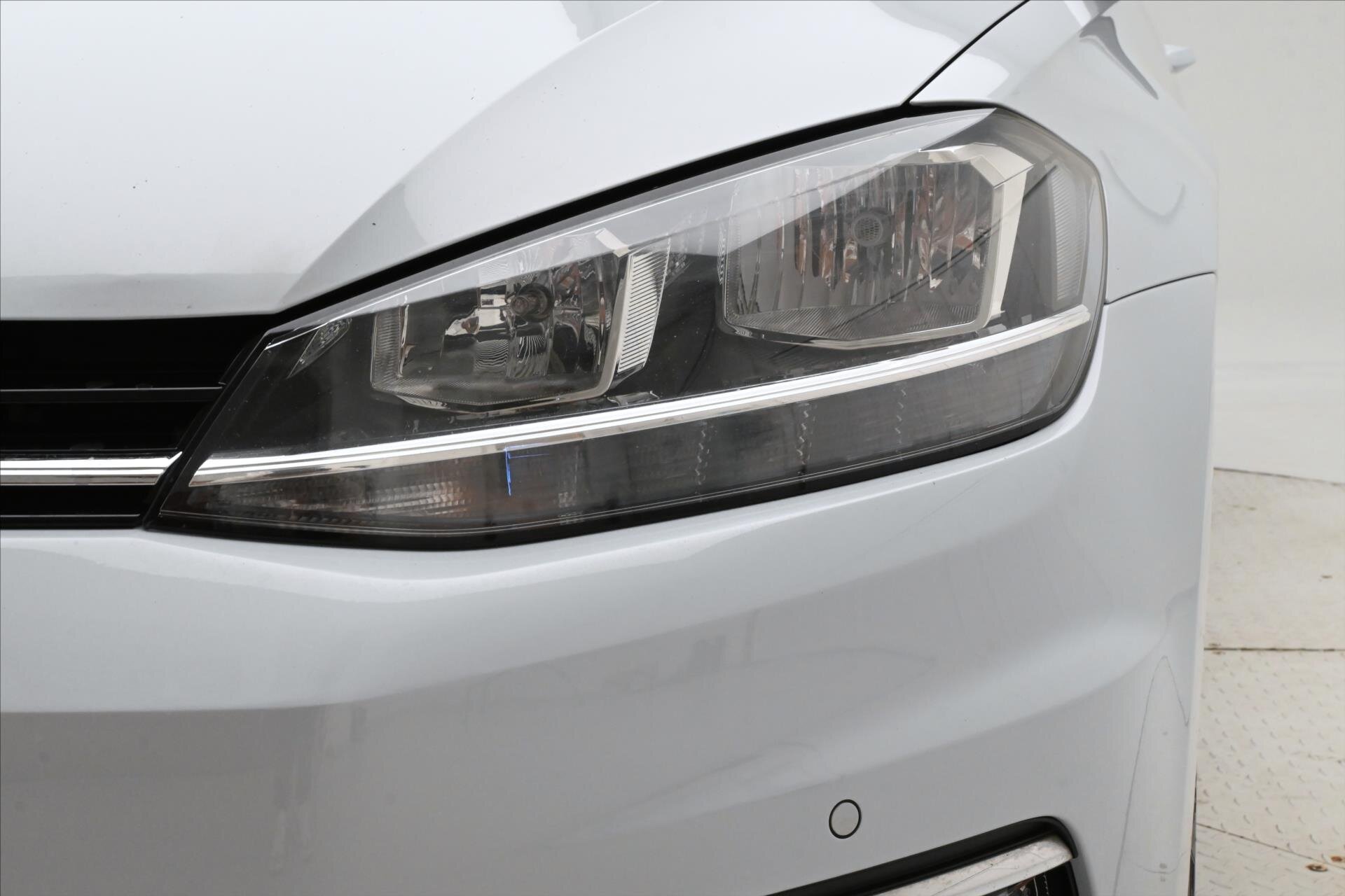 Volkswagen Golf Kombi 1,6 l 85 kw