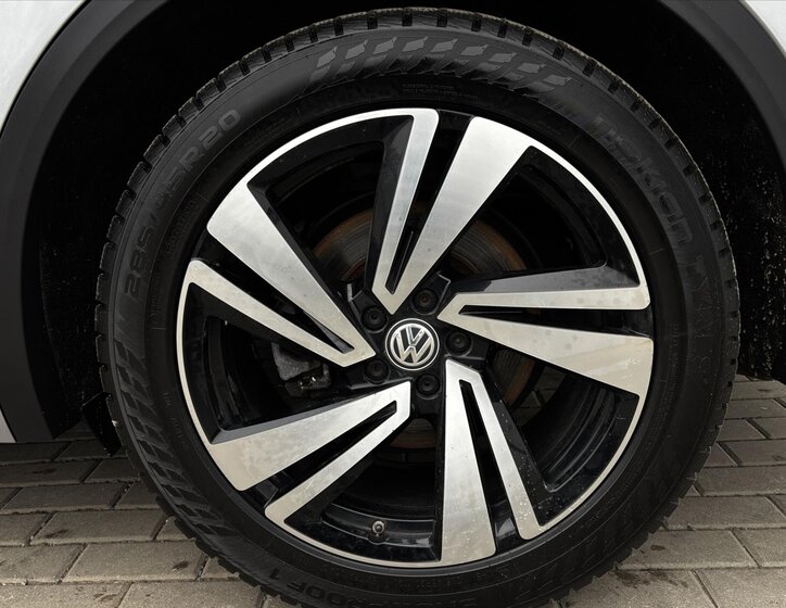 Volkswagen Touareg SUV / Terénní 3,0 l 210 kw