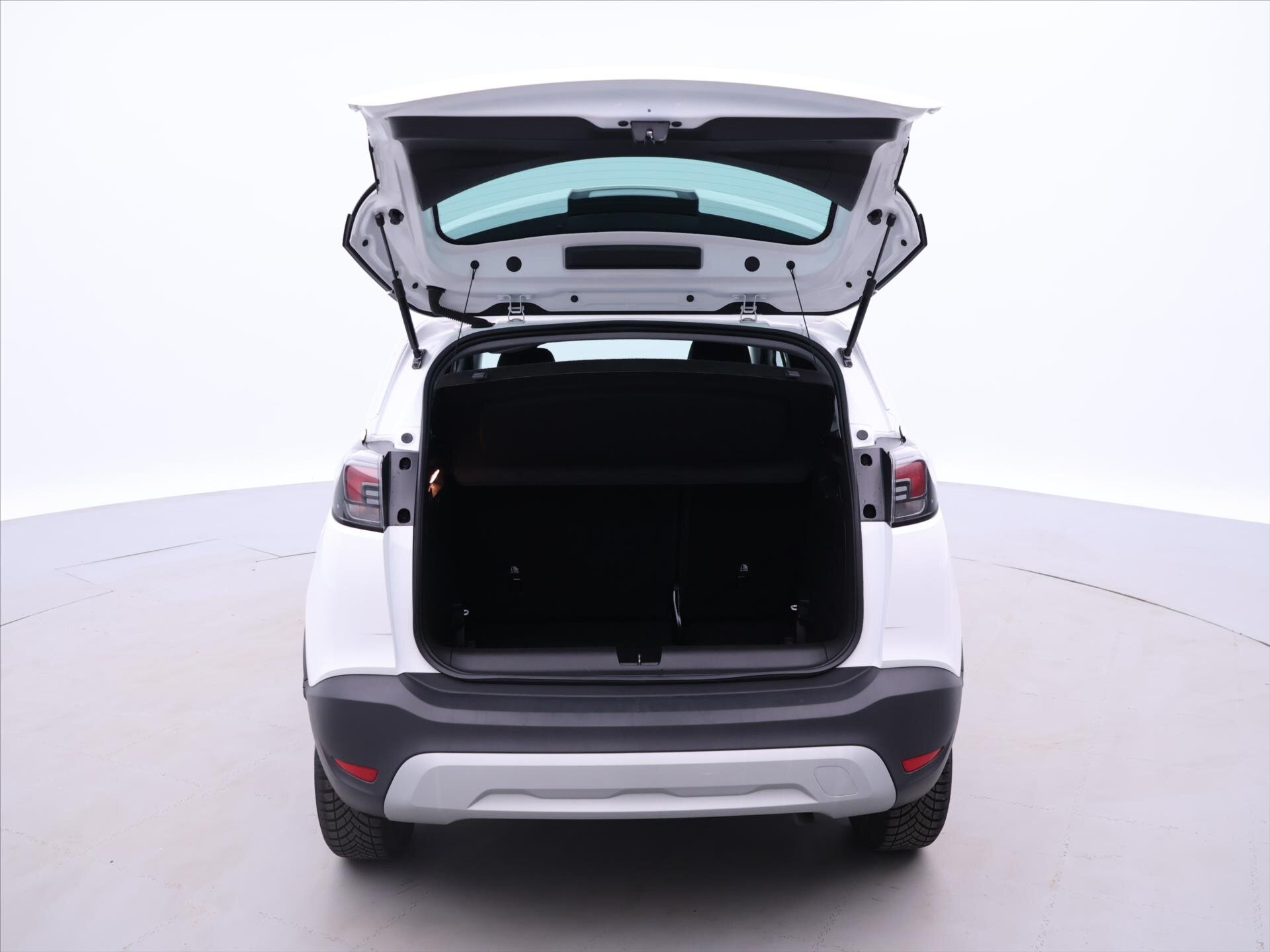 Opel Crossland SUV 1,2 l 81 kw