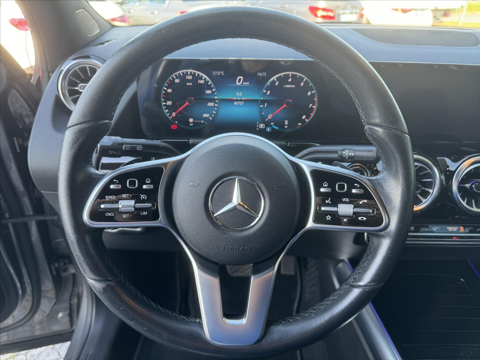 Mercedes-Benz GLA SUV / Terénní 2,0 l 165 kw