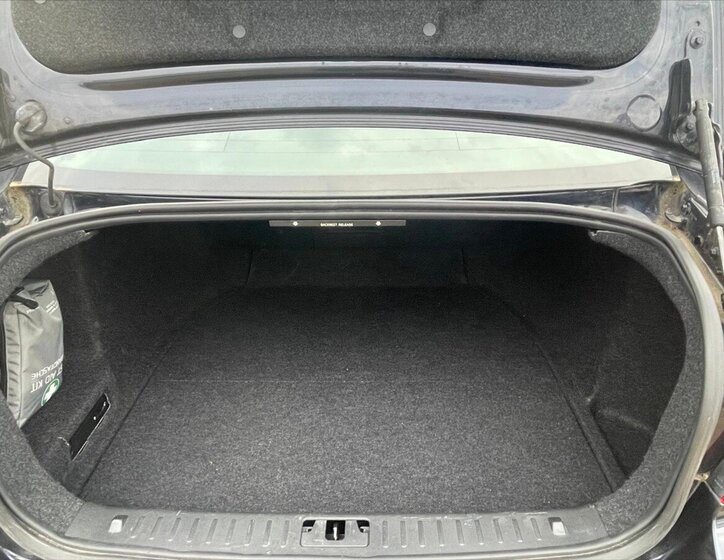 Volvo S80 Sedan / Limuzína 2,4 l 120 kw