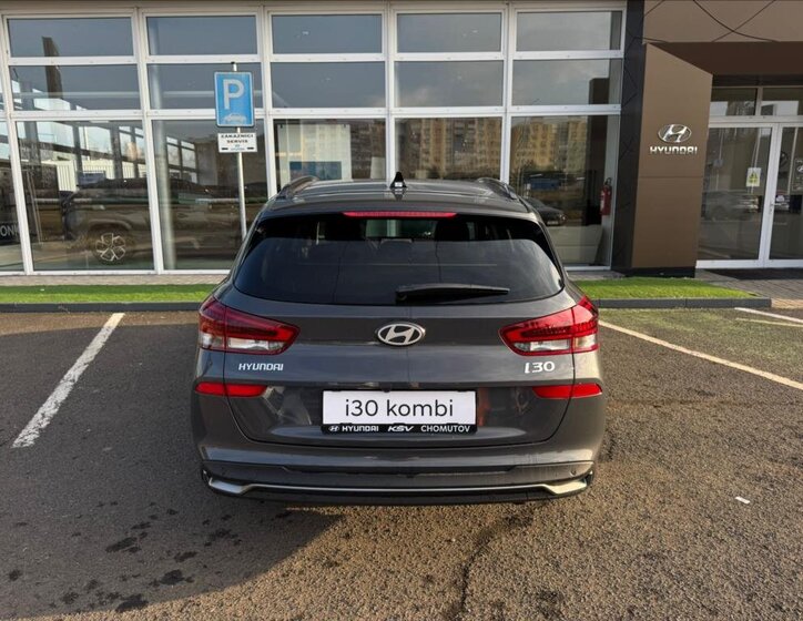 Hyundai i30 Kombi 998,0 85 kw