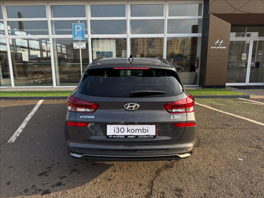 Hyundai i30 Kombi 998,0 85 kw