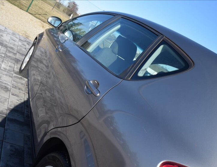 Seat Altea Kombi 2,0 l 103 kw