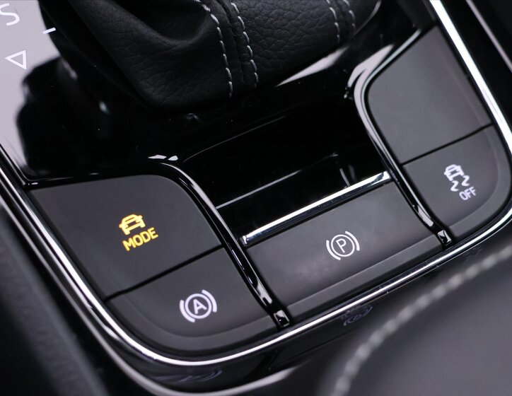 Škoda Karoq SUV 2,0 l 110 kw