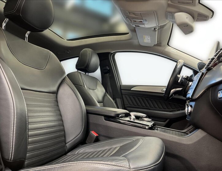 Mercedes-Benz GLE 15