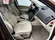 Volvo XC60 SUV / Terénní 2,4 l 136 kw