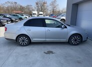 Volkswagen Jetta Sedan / Limuzína 1,9 l 77 kw