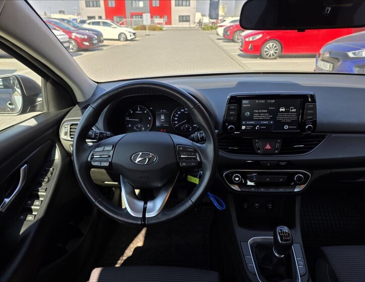 Hyundai i30 Kombi 1,6 l 85 kw