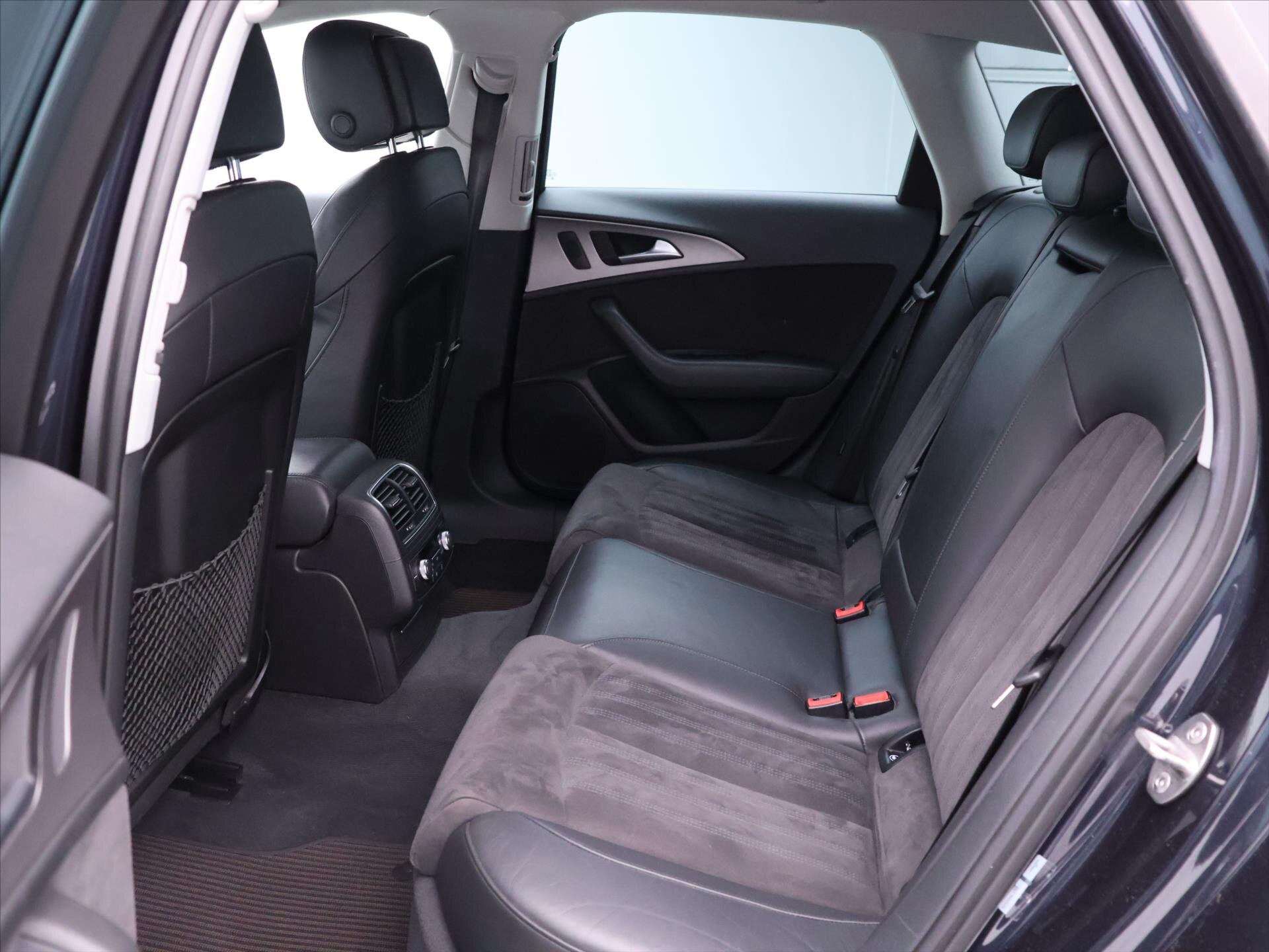 Audi A6 Allroad Kombi 3,0 l 180 kw