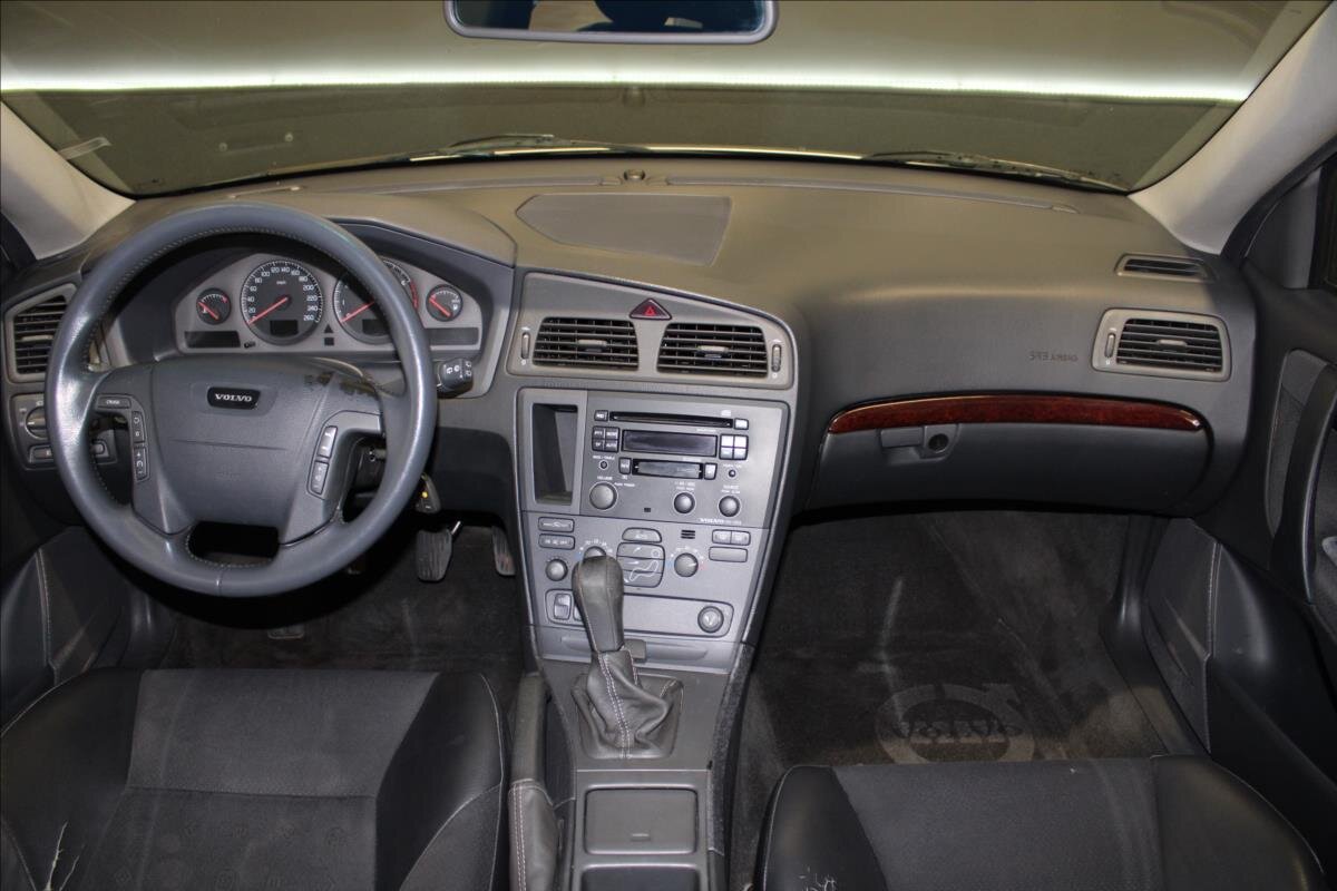 Volvo V70 Kombi 2,4 l 125 kw
