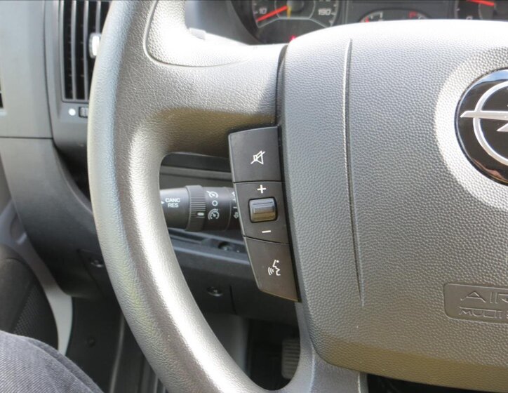 Opel Movano Ostatní 2,2 l 103 kw