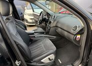 Mercedes-Benz Třídy M 9