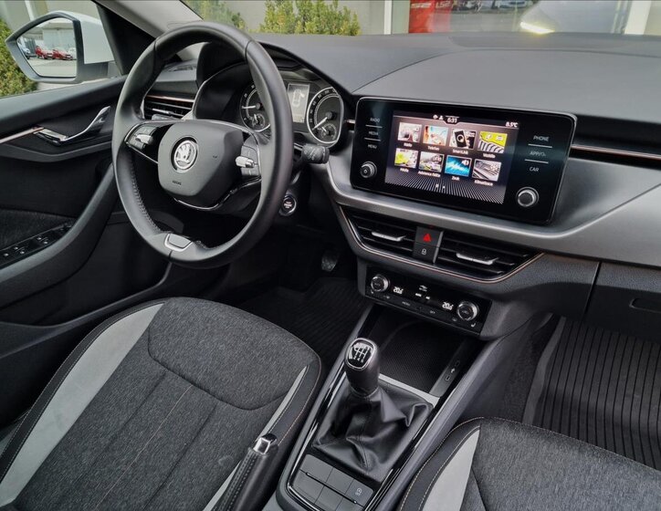 Škoda Scala Hatchback 999,0 81 kw