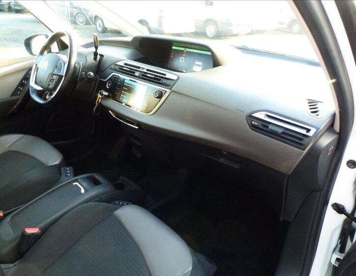 Citroën Grand C4 Picasso Kombi 2,0 l 110 kw