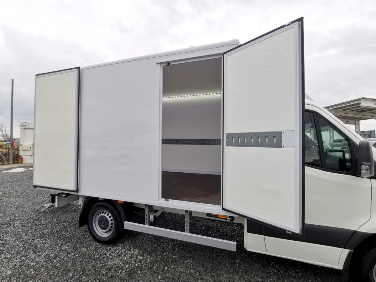 Mercedes-Benz Sprinter Skříň 2,0 l 125 kw